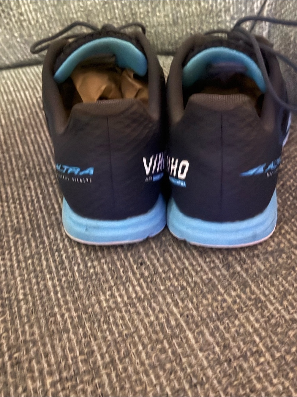 Altra VIHO Navy & Light Blue Road Running Sneakers - Picture 3 of 8